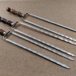 Шампур двойной с деревянной ручкой